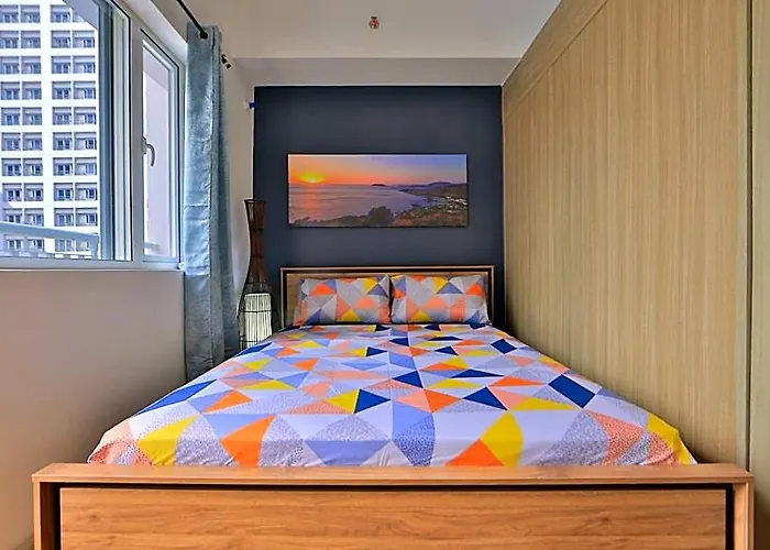 Отель Bella At Grace Residences
